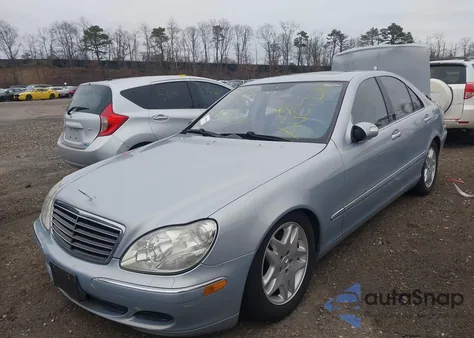 2006 Mercedes-Benz S 350 z USA, uszkodzony, nr VIN WDBNF67J36A476637